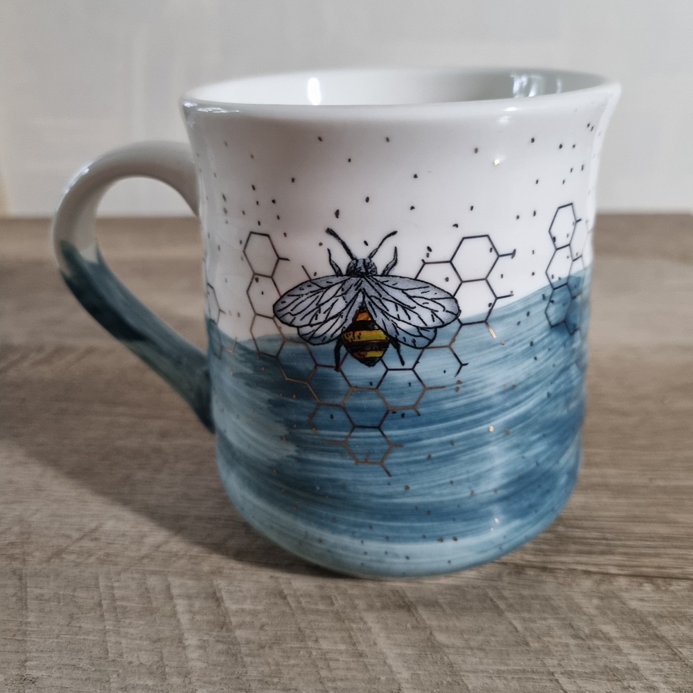 Heartland  Hive Mug, Honeybee and Comb,  Teal, White